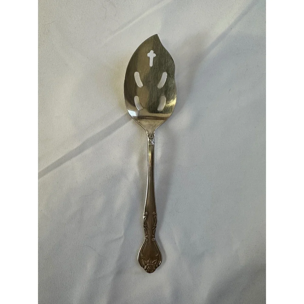 National Silverplate NORMA Japan Pierced Serving Spoon‎ Leaf Design